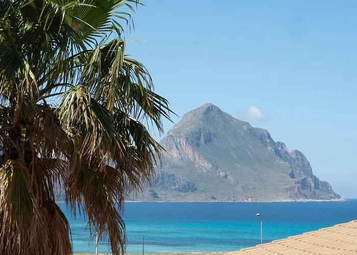 Casa Sally Con Vista Mare A Ferienhaus Macari